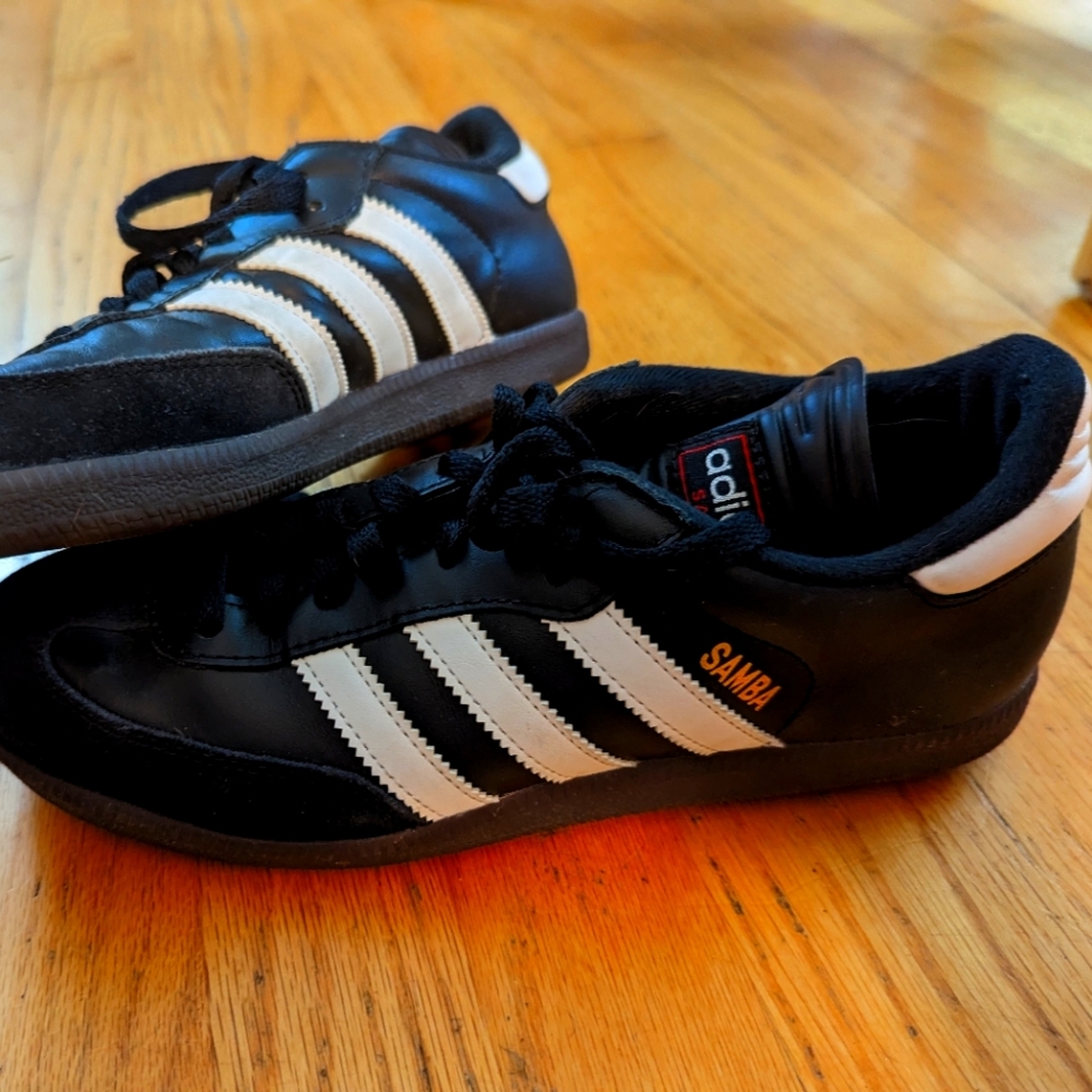 Adidas Samba